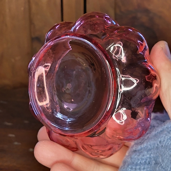 Elegant Pink Glass Bowl - Picture 11 of 12